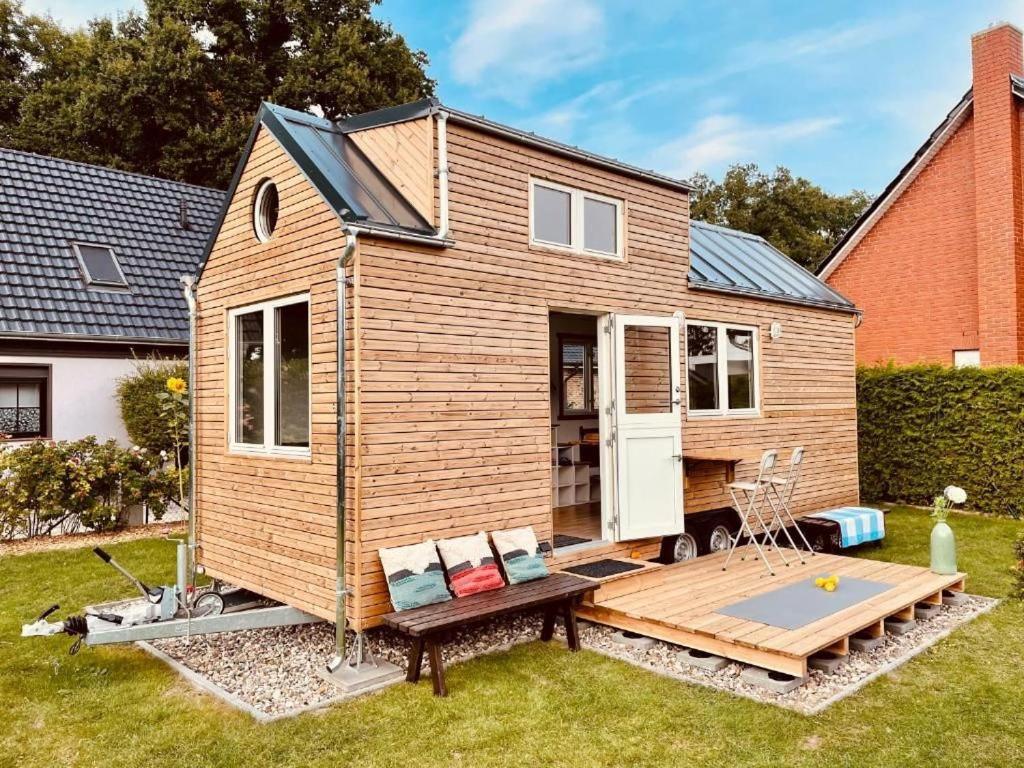 Tiny House Fleesensee Mit Eigenem Garten Und Nur Wenige Meter Vom Seeufer เกอห์เรน-เลบบิน ภายนอก รูปภาพ